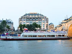 The Parisis during the Olympic Games parade